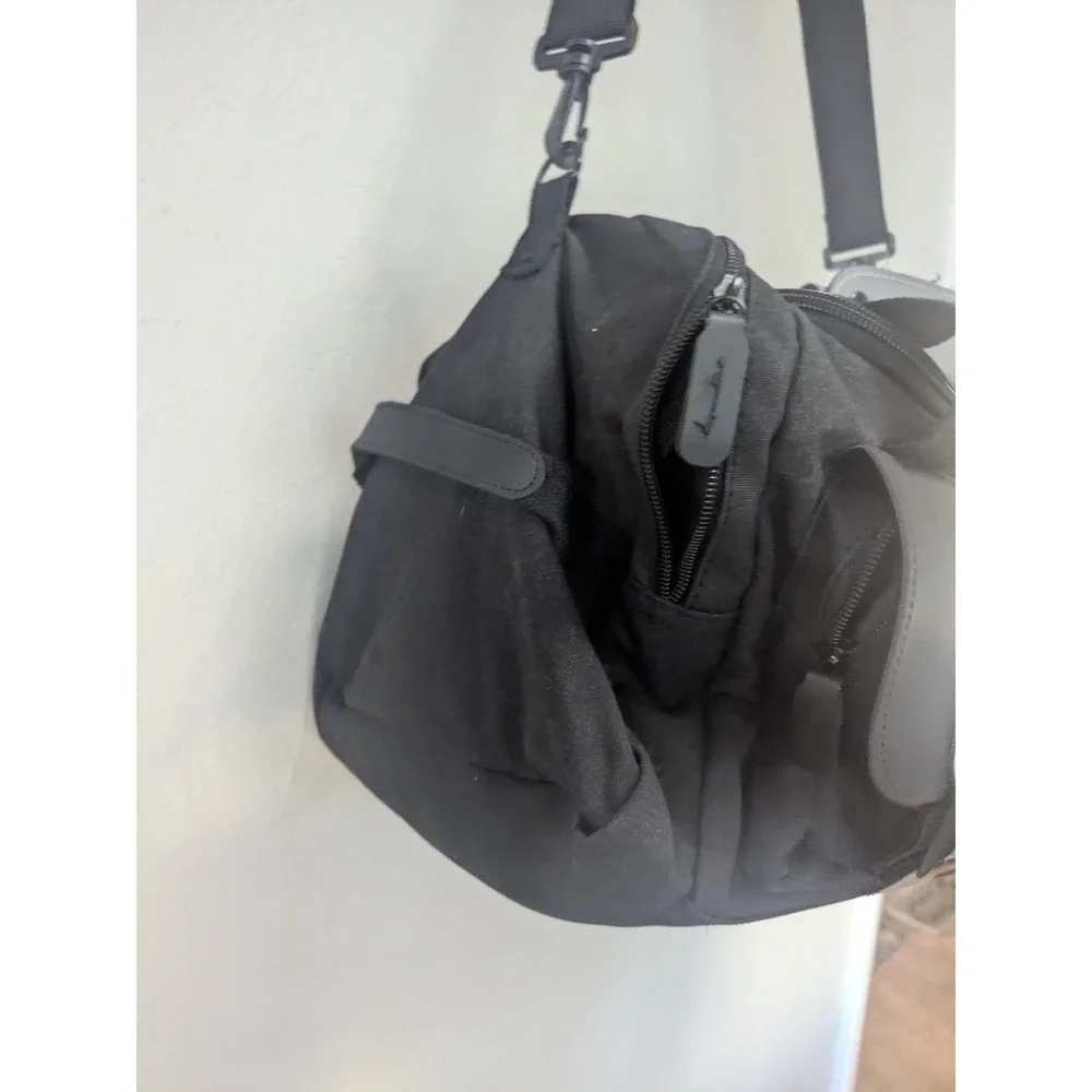 Bellaruso Black Canvas Duffel Bag Travel Weekender Shoulder Strap